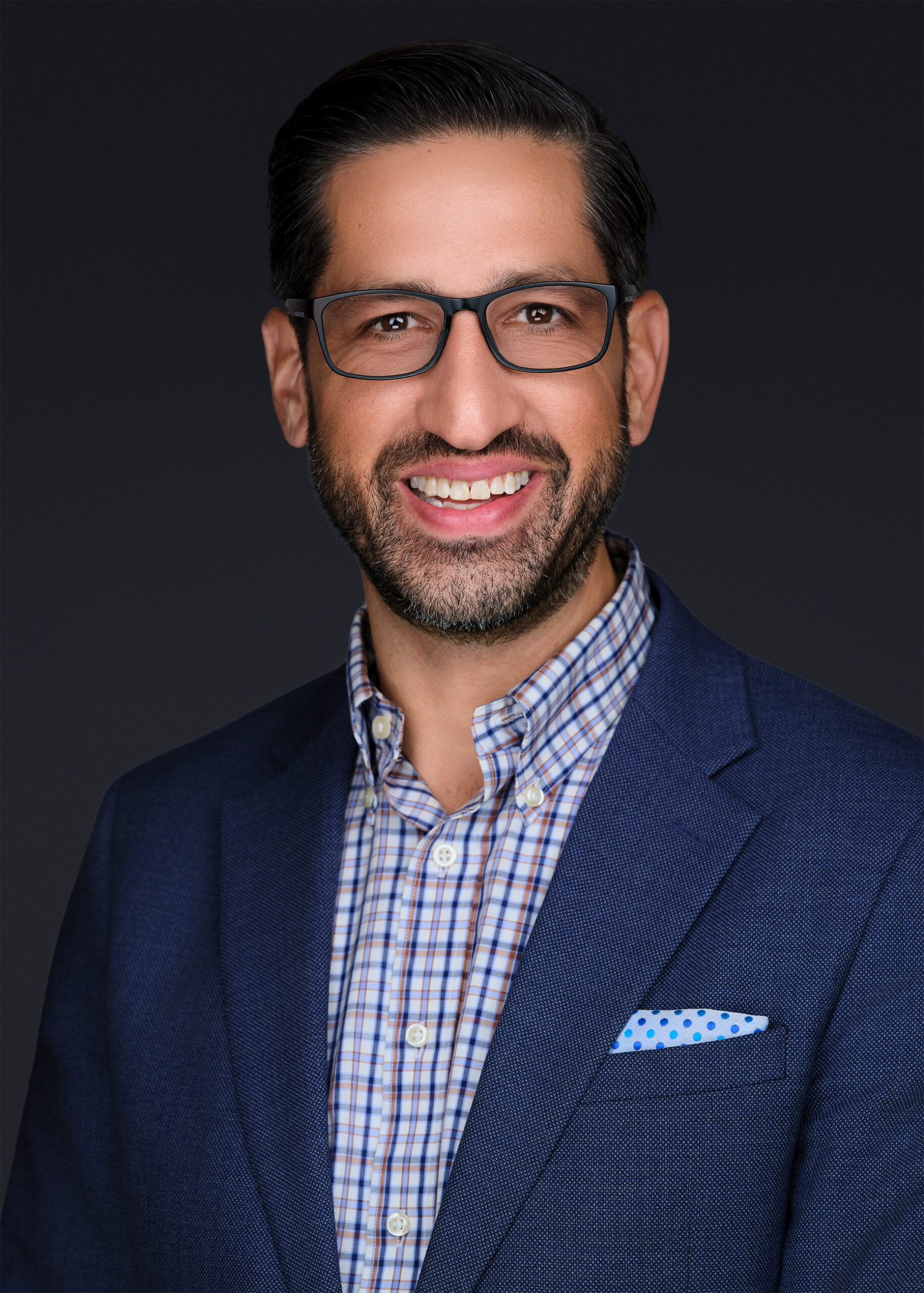 Alexander Ben Half Body Retouched