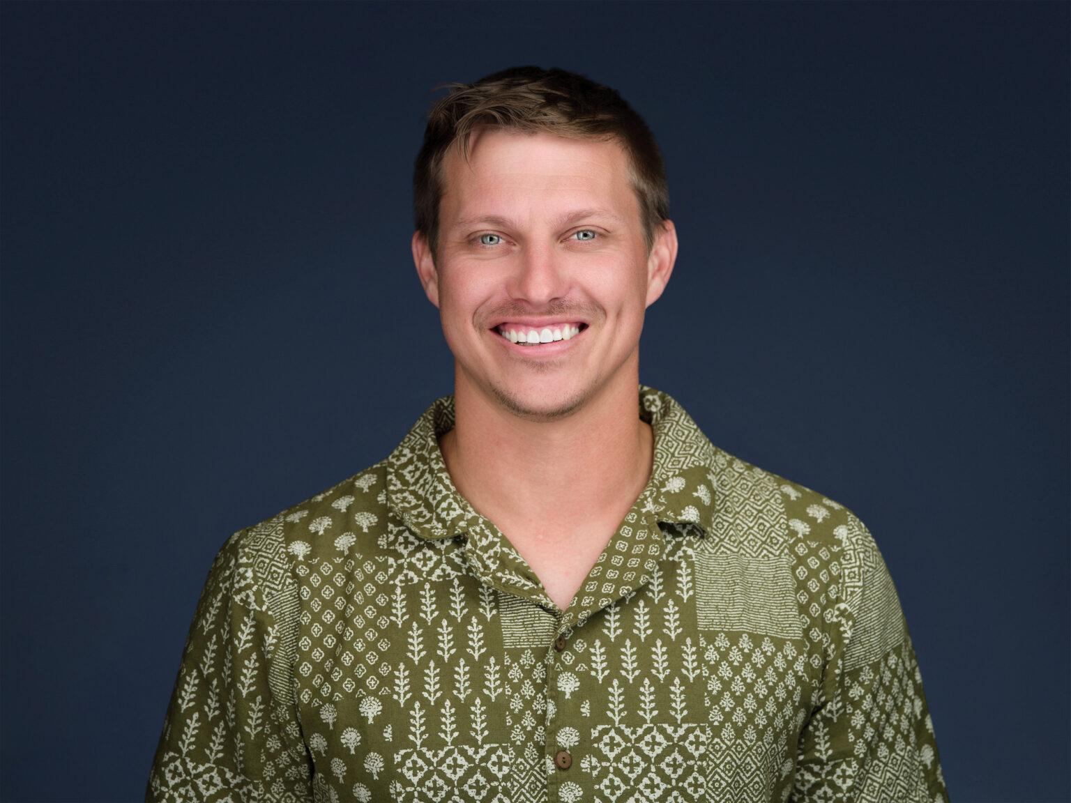 Corporate executive portrait (man), Duane Furlong Studios Scottsdale professional photography.