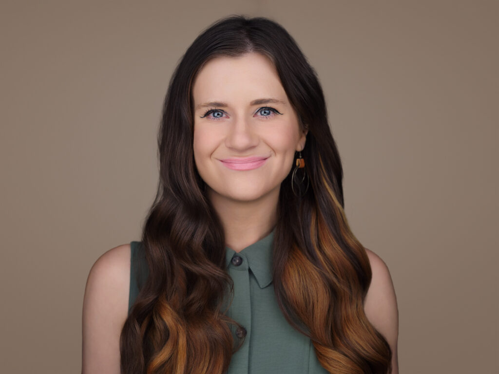 Nuss Kasey 896–0003 Original Retouched (1)