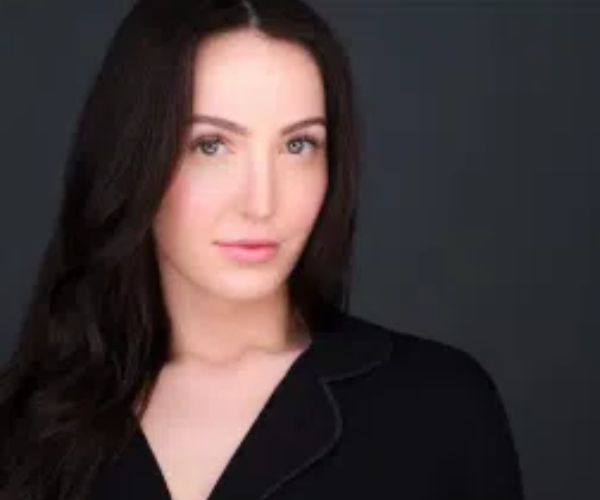 Candid Headshot Photographer