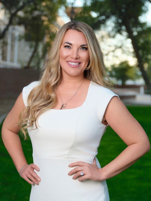 Financial Headshots in Gilbert
